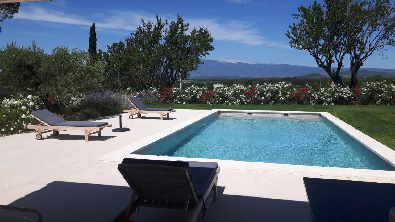 Le Cottage Du Chat Blanc Saint Didier (Vaucluse) Exterior foto