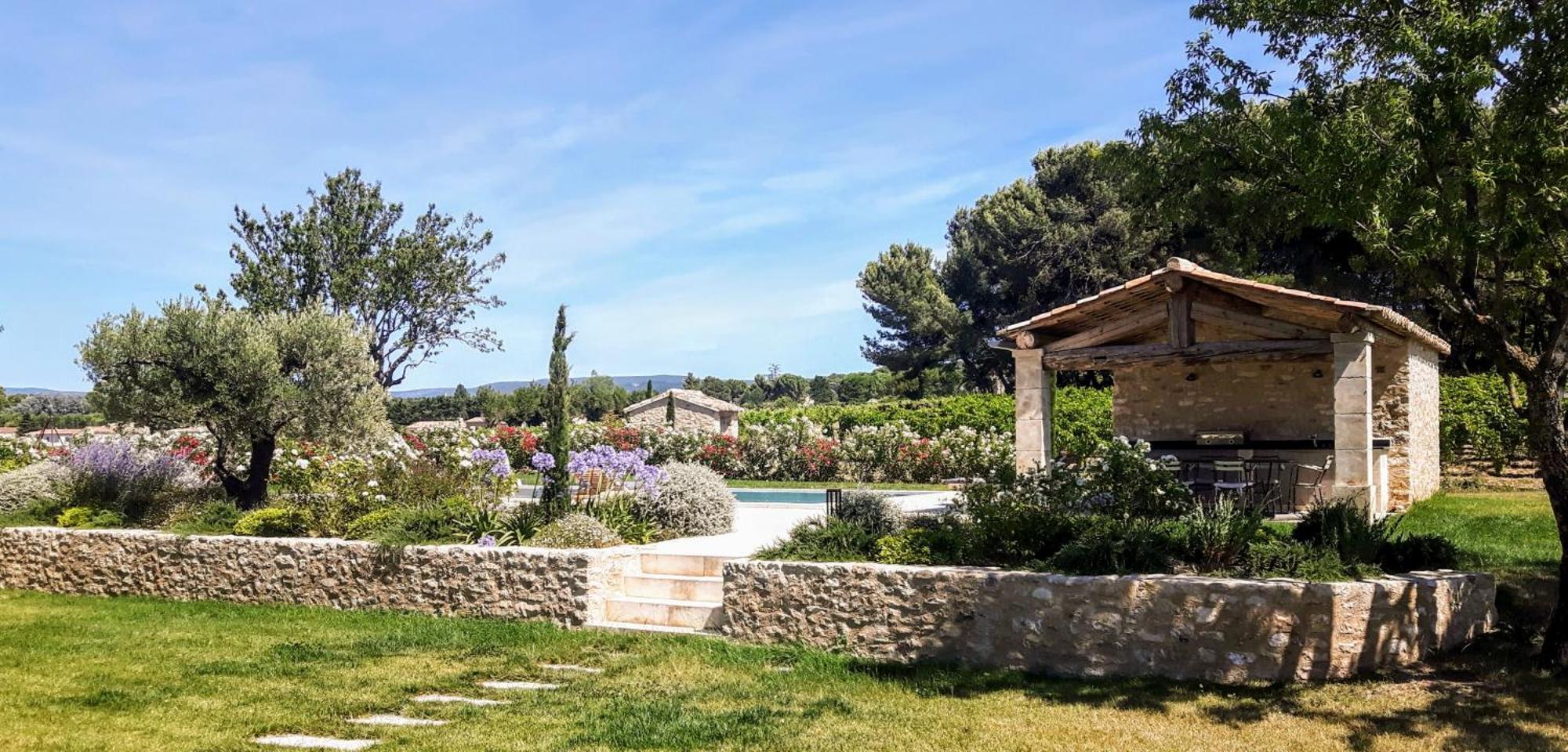Le Cottage Du Chat Blanc Saint Didier (Vaucluse) Exterior foto